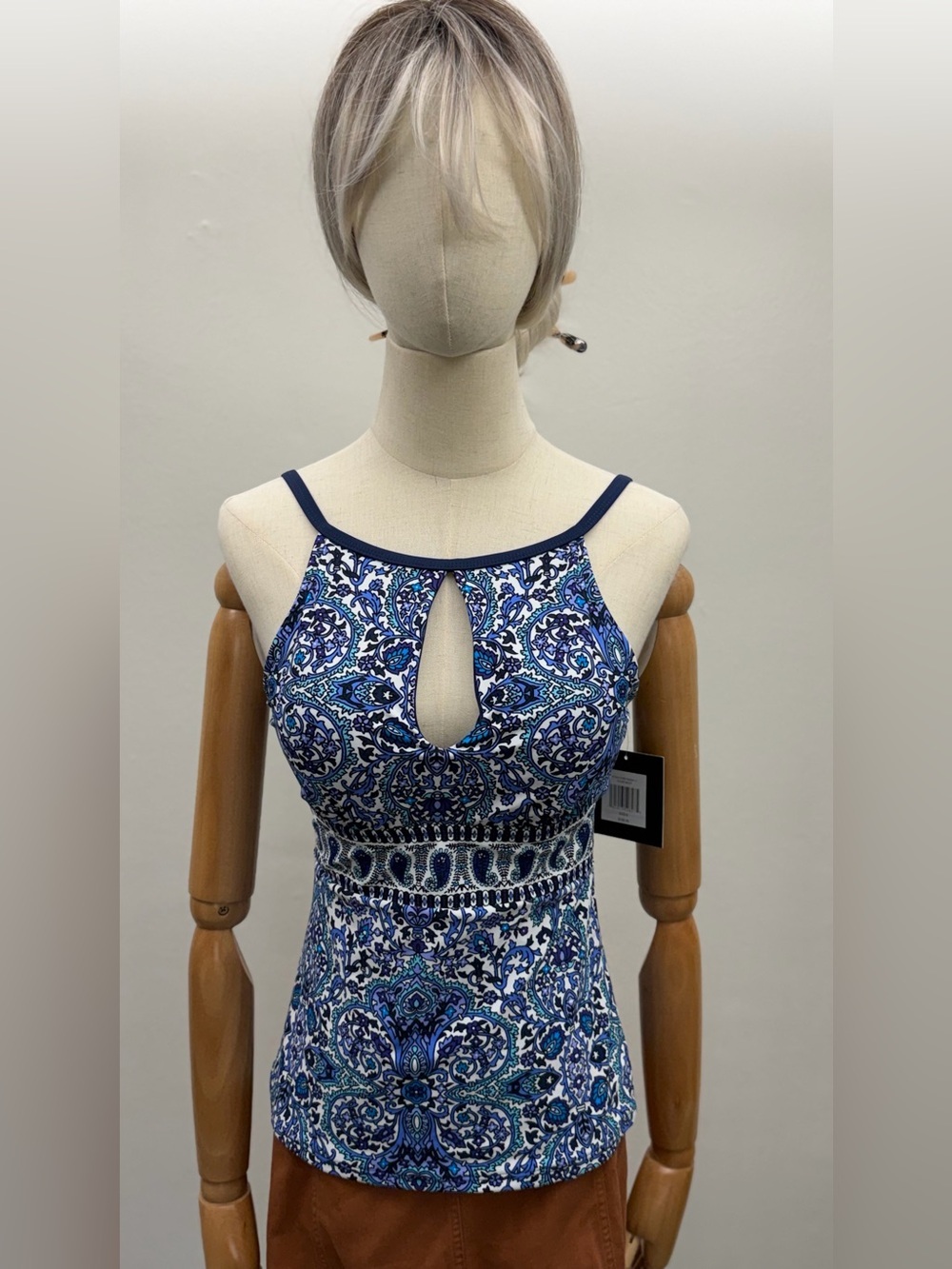 NWT Ellen Tracy Paisley Print Tankini Top Size 6 Blue White Keyhole Swim Top